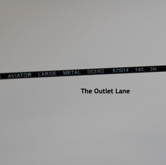 Model Display RayBan Classic Aviator All Black RB3025 - Picture 11 of 16